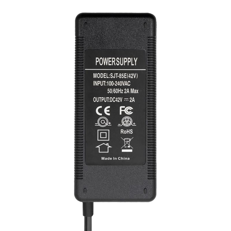 Caricatore 36/48V connettore XLR 2A